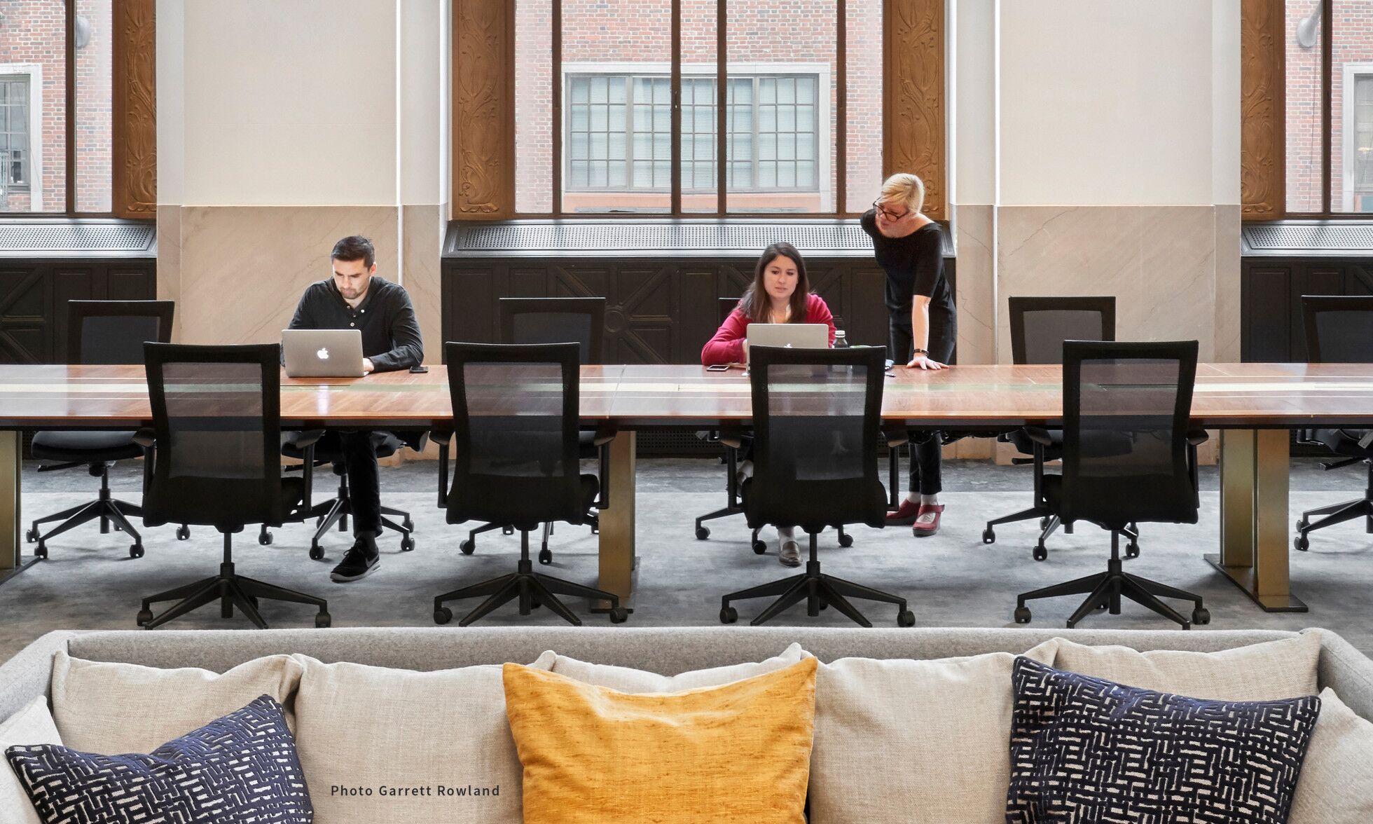 portrait | source international - image 16