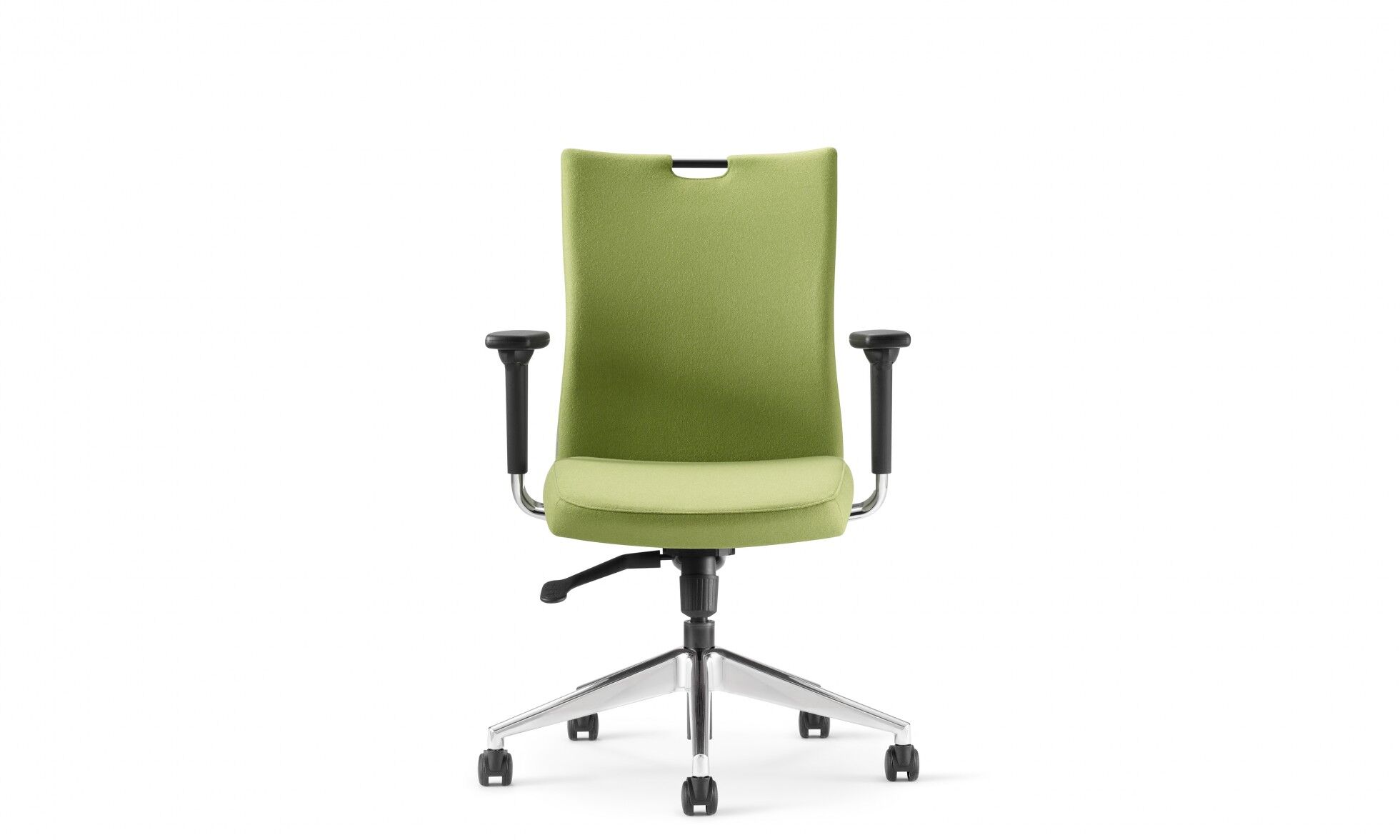 portrait | source international - image 13