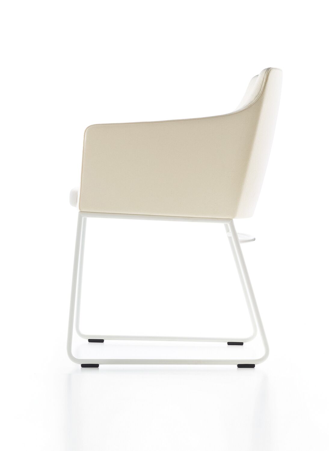 nestle lounge and guest chair | stylex - image 10