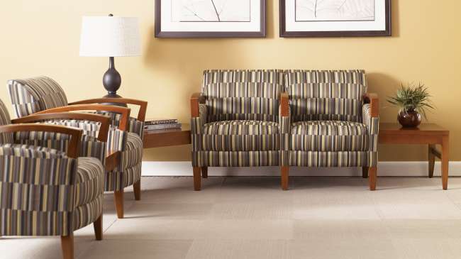 voyage lounge chair | ofs - image 8