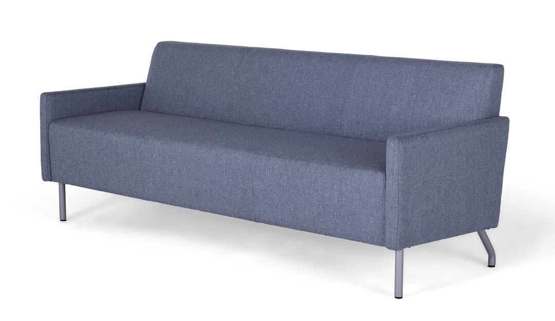 intima lounge chair | arcadia - image 4