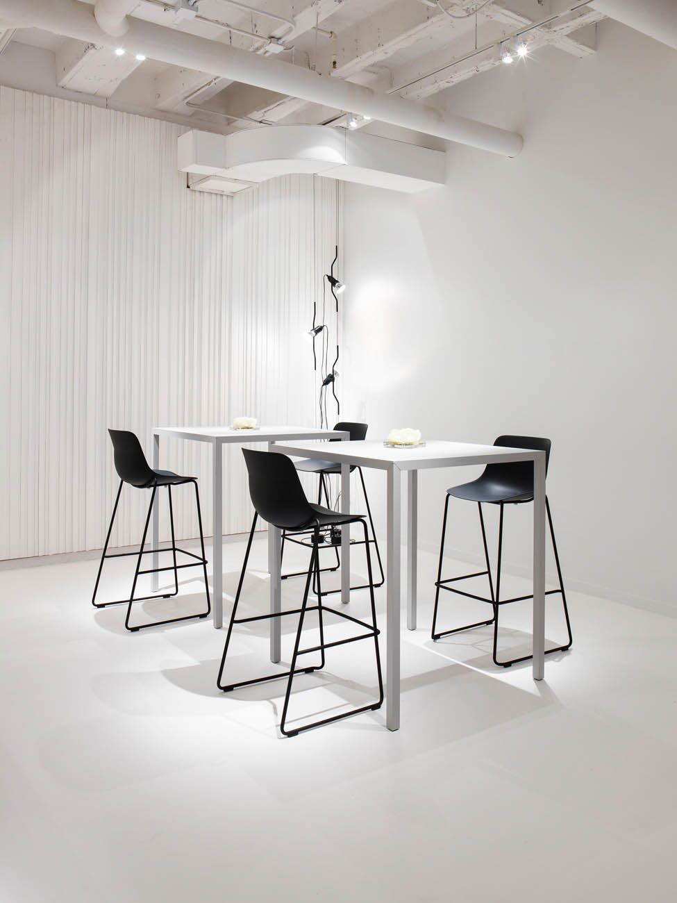 span bar table | davis furniture - image 7