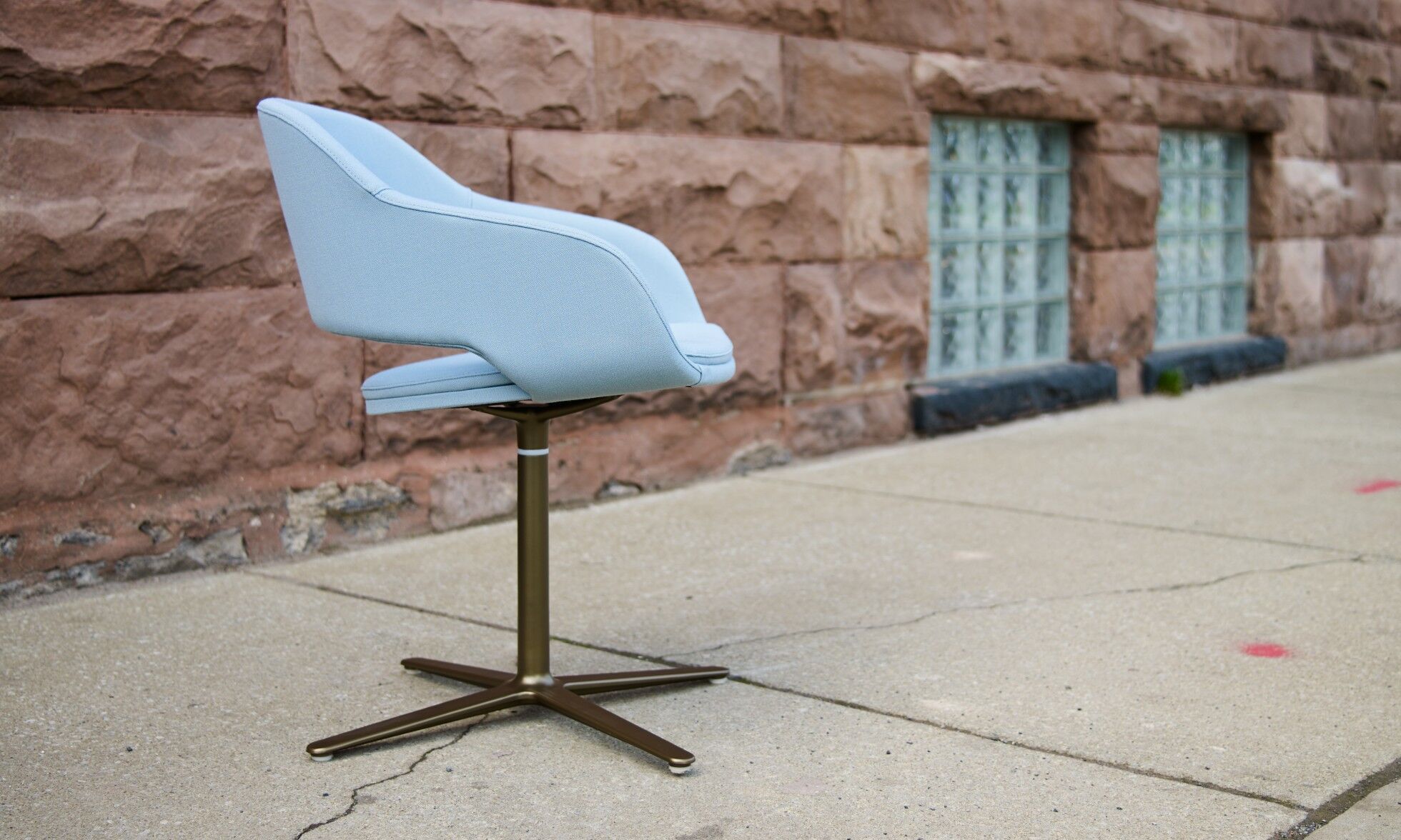 martini lounge chair | source international - image 20