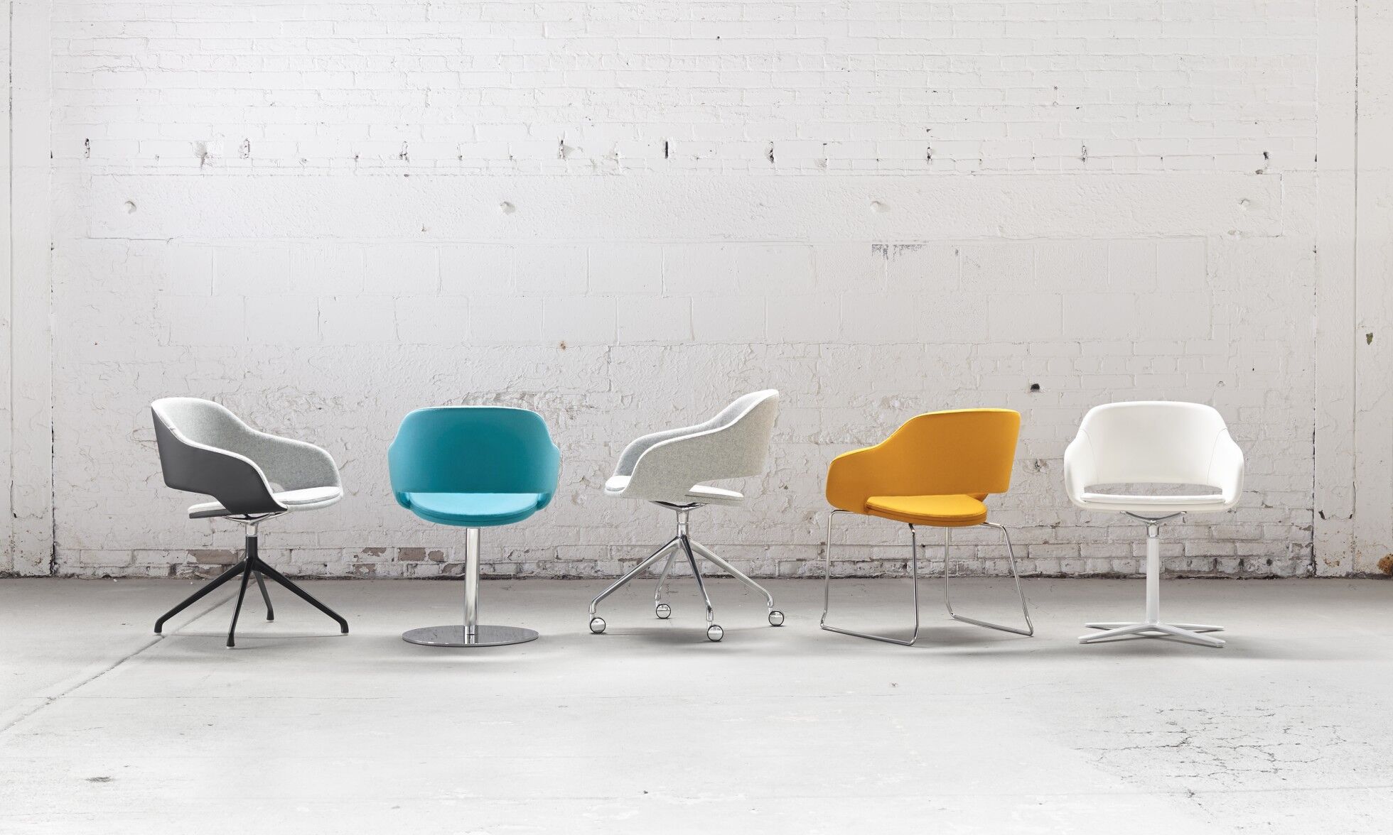 martini lounge chair | source international - image 14