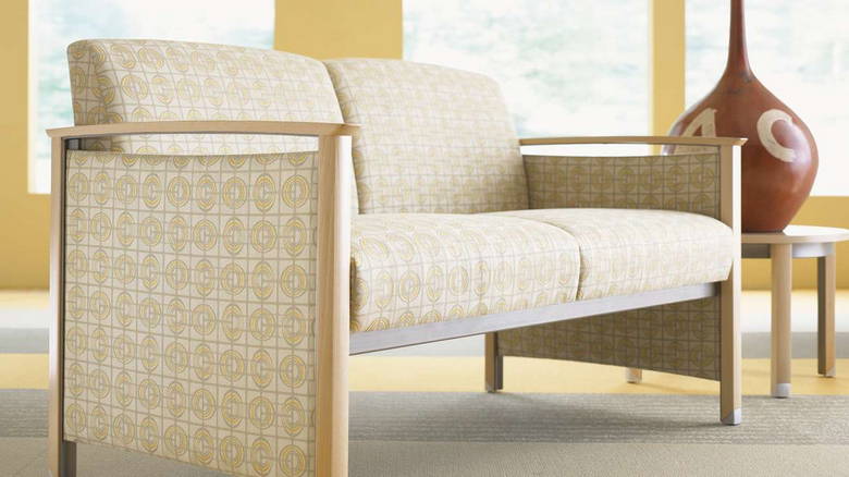 silvr ion wood - lounge seating | ofs - image 4