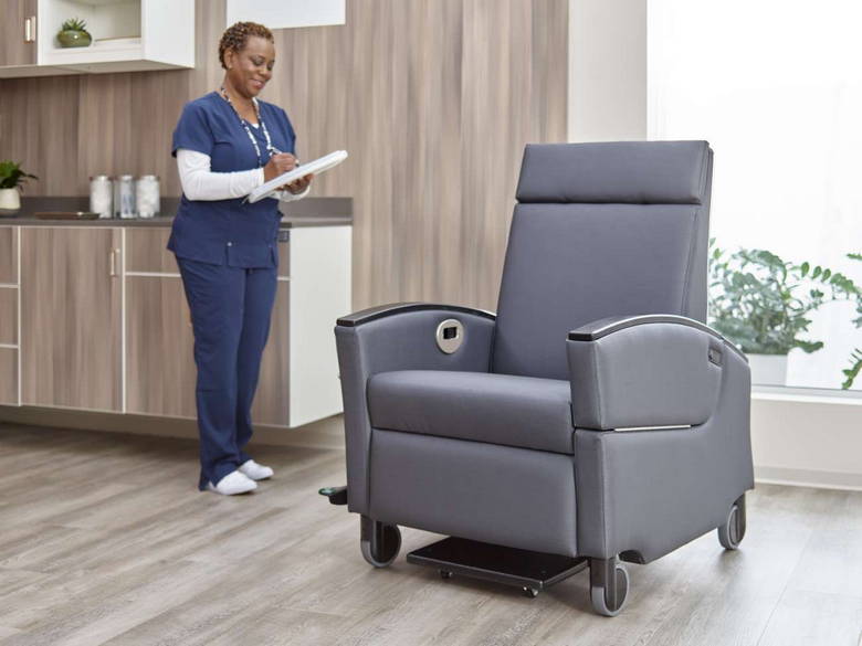 voyage - recliner | ofs - image 12