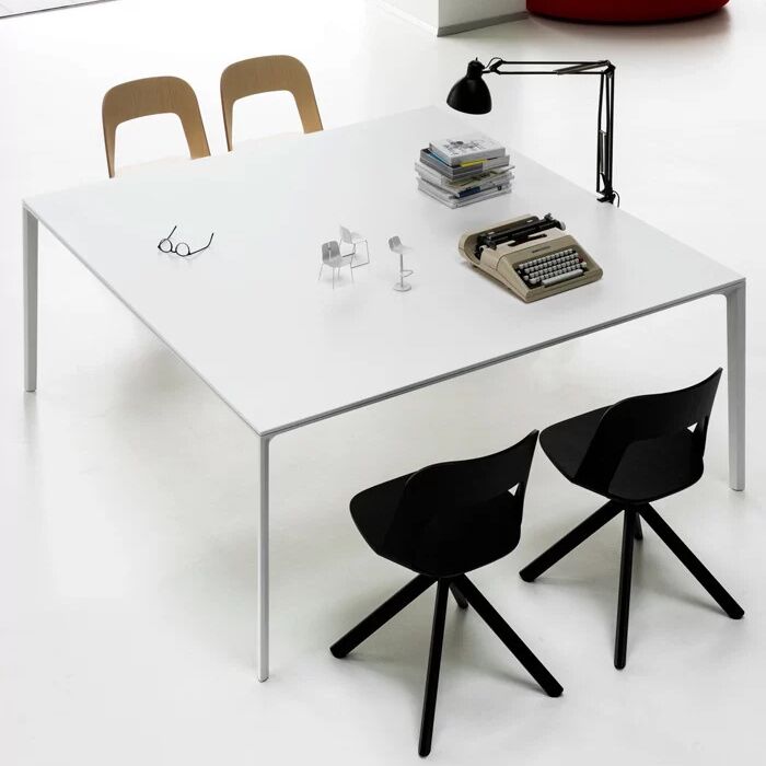add t table | la palma - image 5