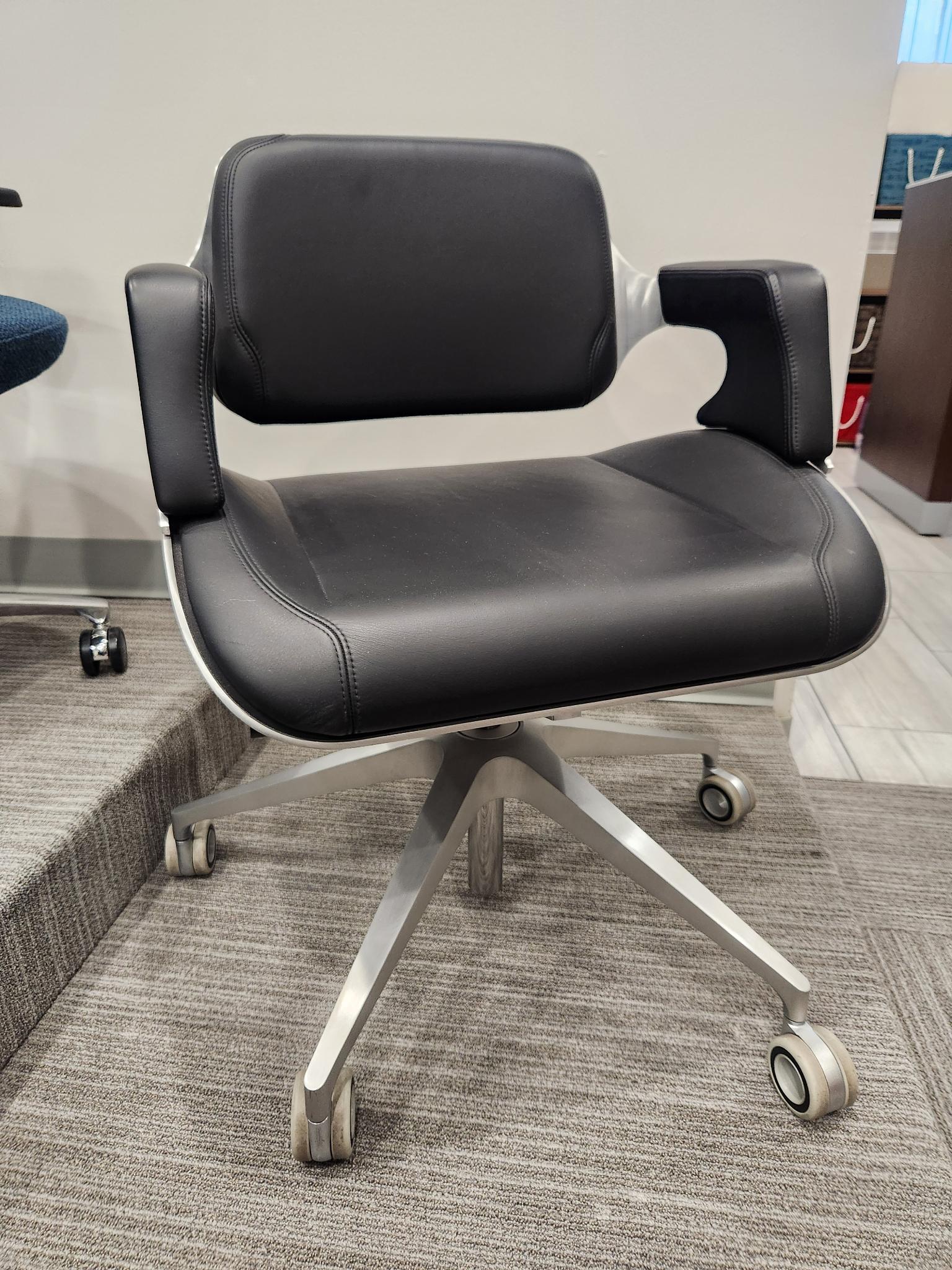 silver 162s | interstuhl