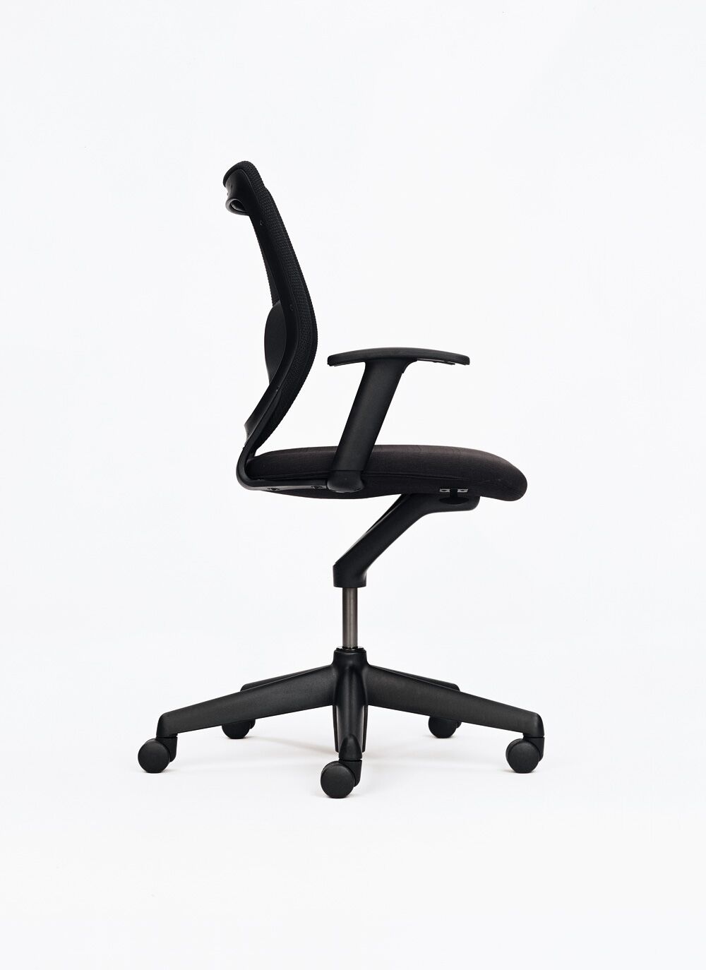 simple stool | keilhauer - image 11