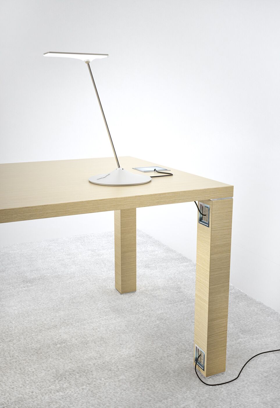 odeon office desk | alea - image 5