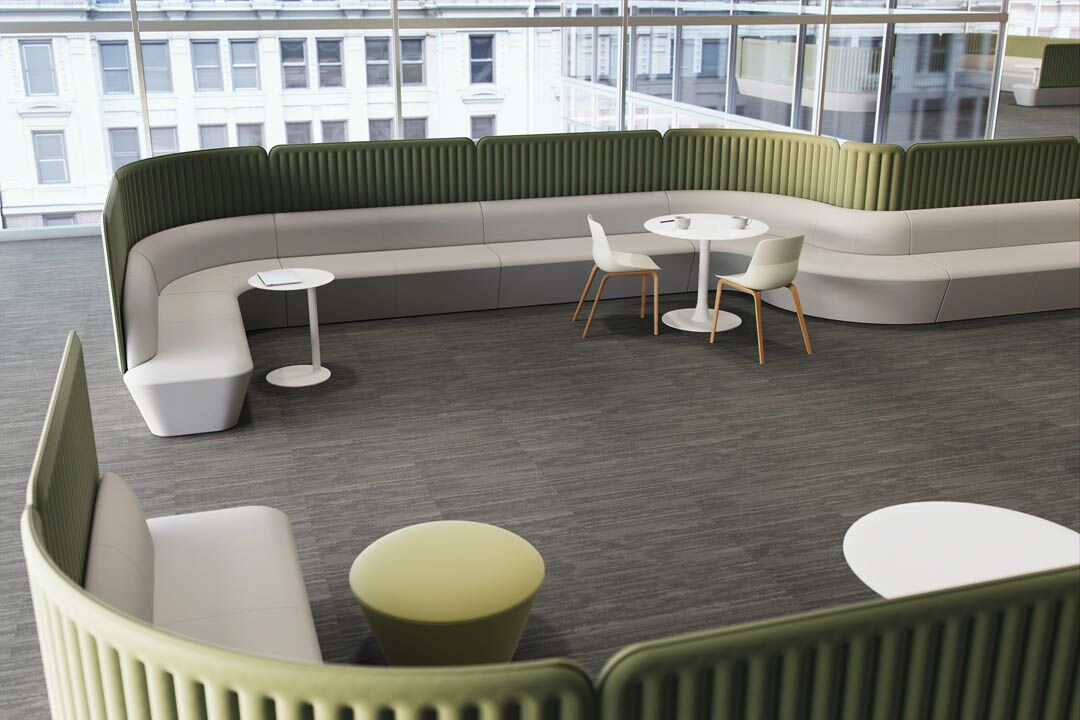 q6 | davis furniture - image 15