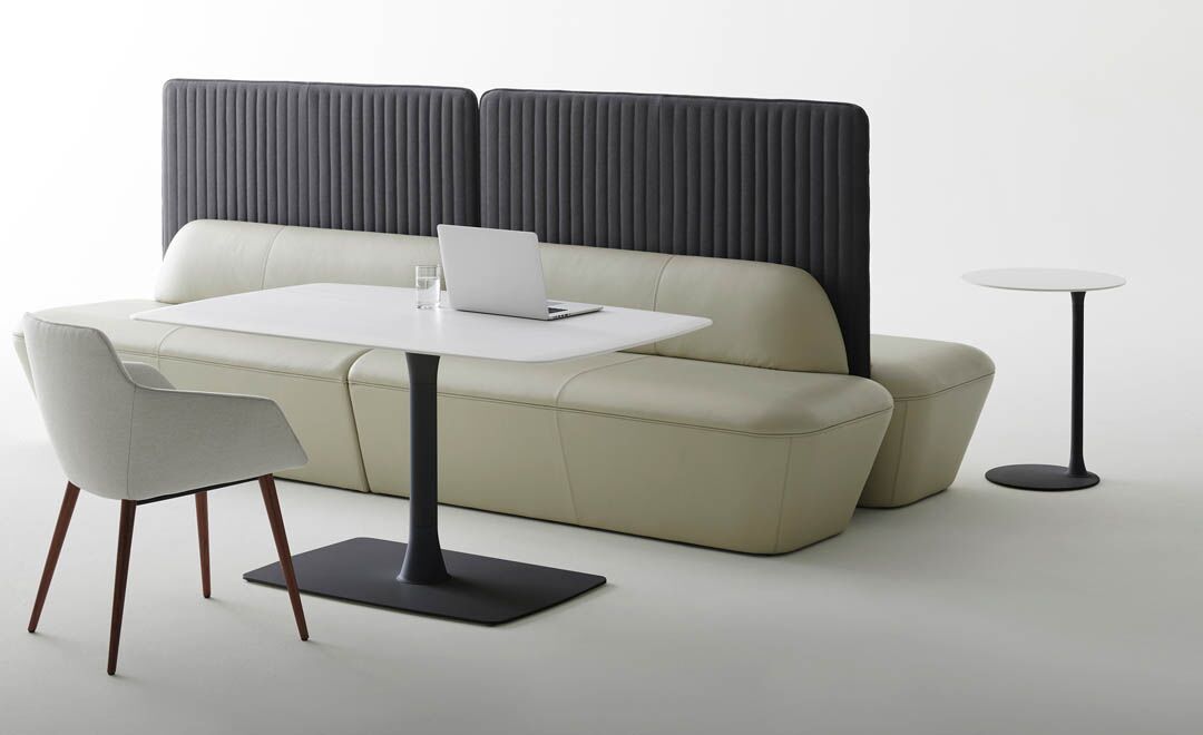 q6 | davis furniture - image 4