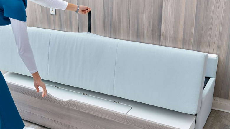 whisper - sleepover bench | ofs - image 4