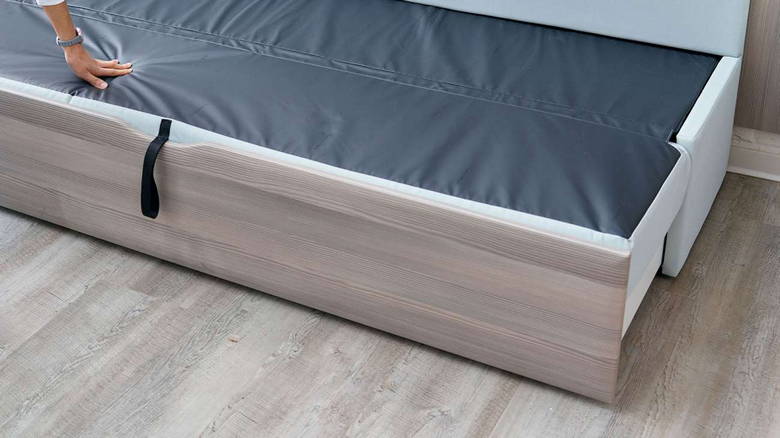 whisper - sleepover bench | ofs - image 5