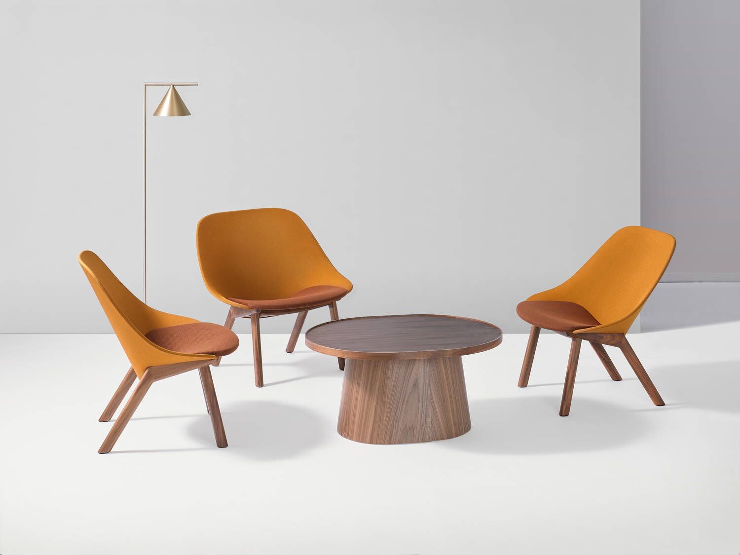 penna lounge chair | memo - image 4