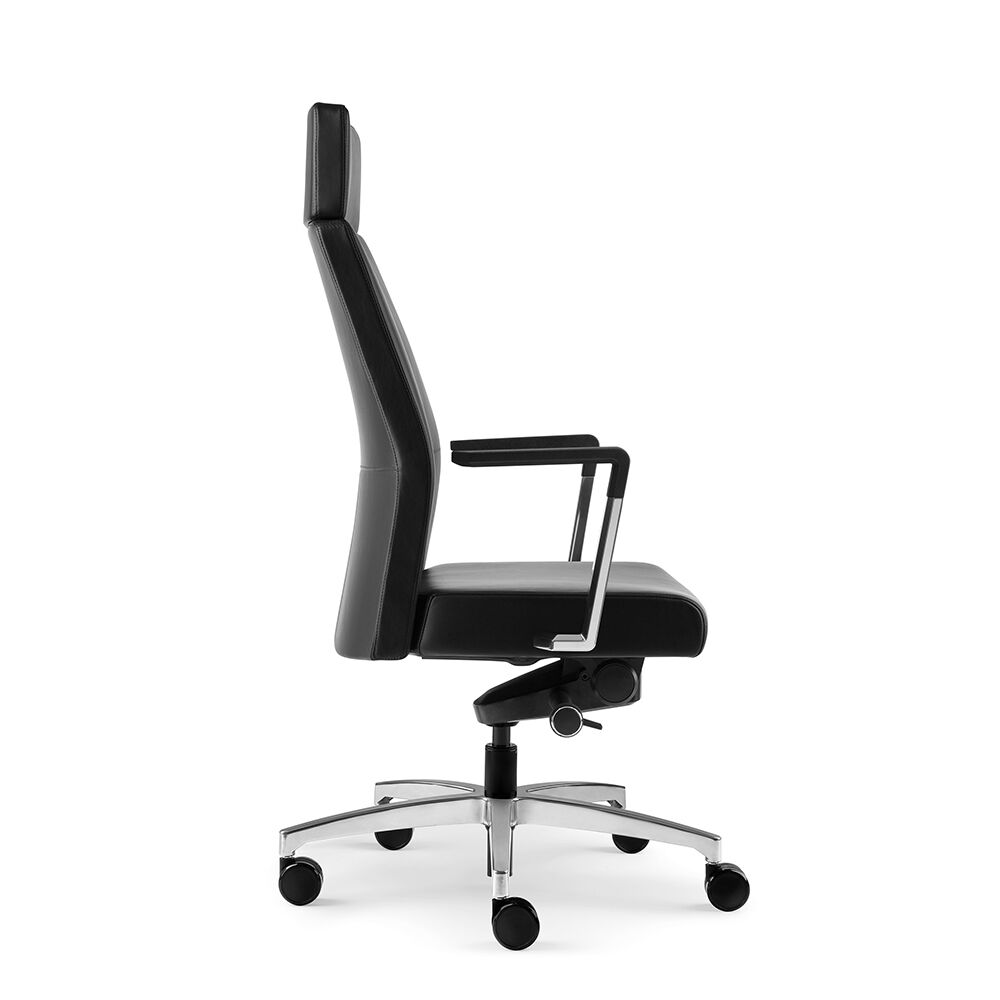 requisite executive chair | allseating - image 3