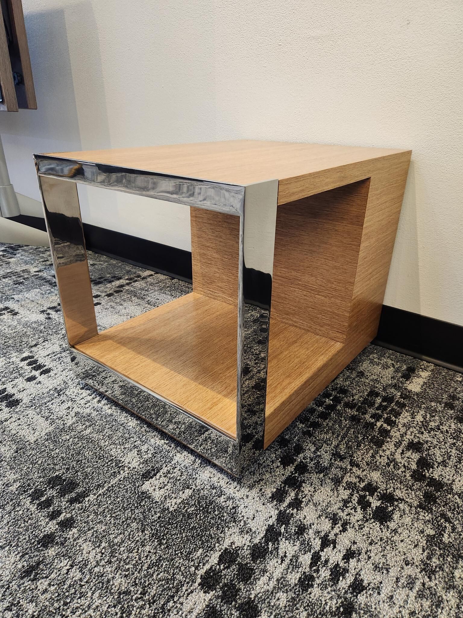 talis end table | nucraft