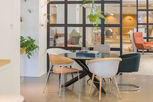 cinque cafe/dining chair | ofs - image 5