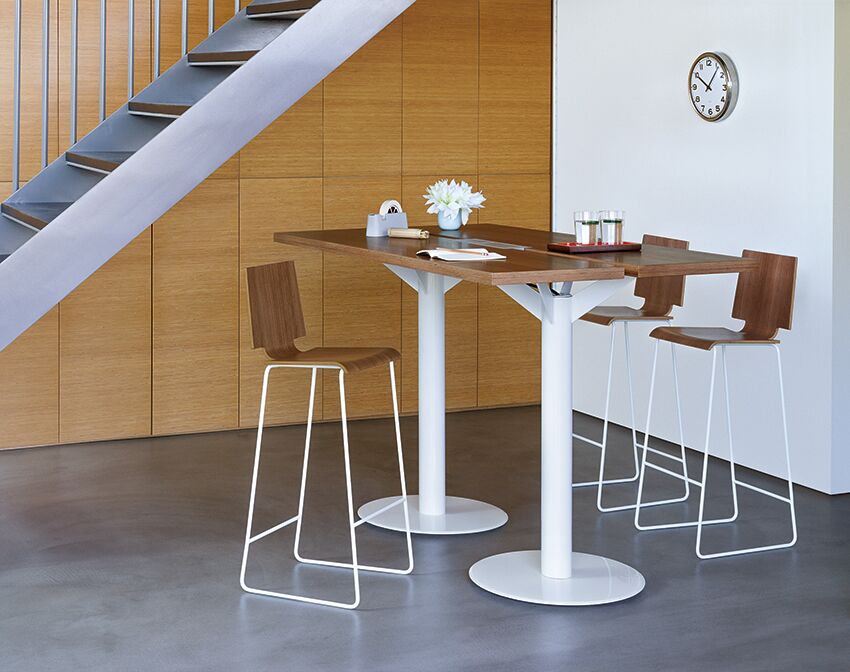 upward barstools | arcadia - image 9