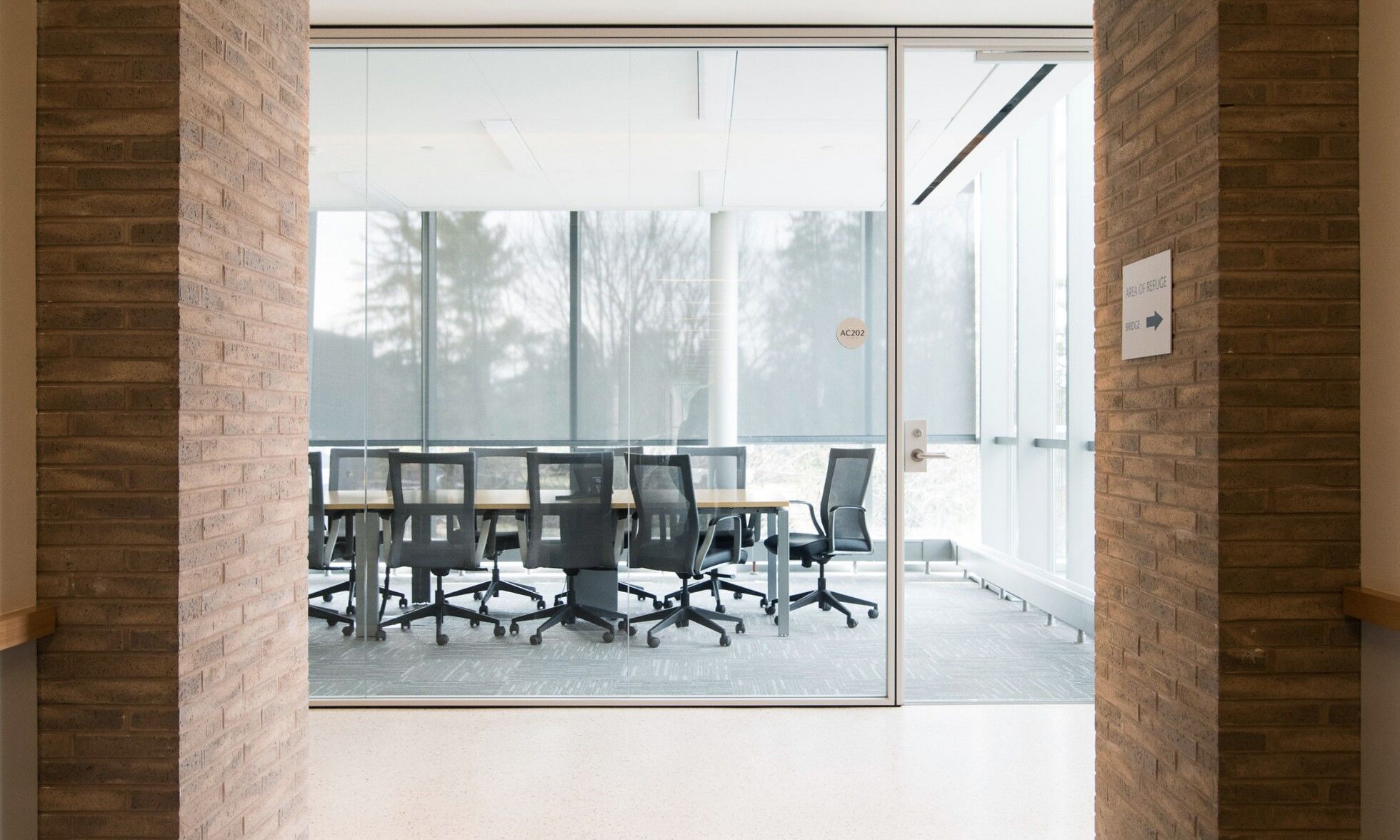 portrait | source international - image 18