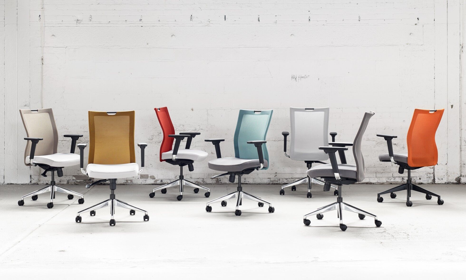 portrait | source international - image 17