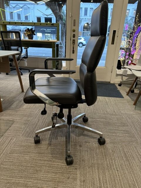 vero | via seating - image 2