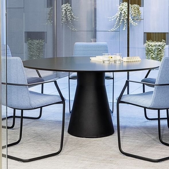 reverse meeting table | andreu world - image 14