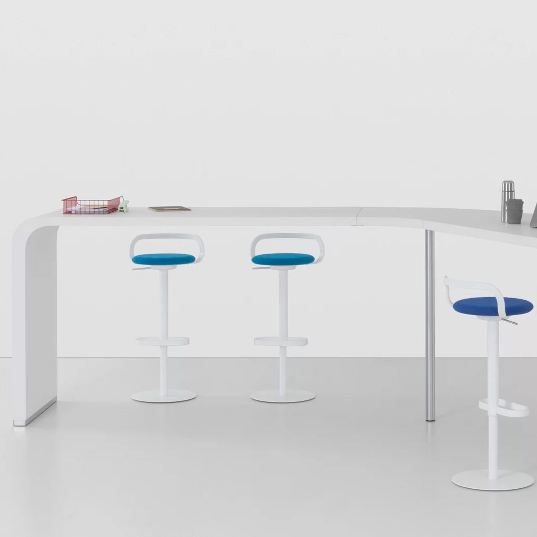 mak stool | la palma - image 2