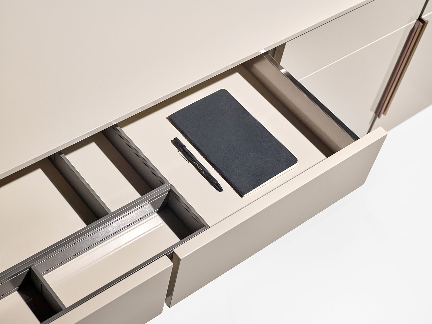 forena™ office desk | nucraft - image 14